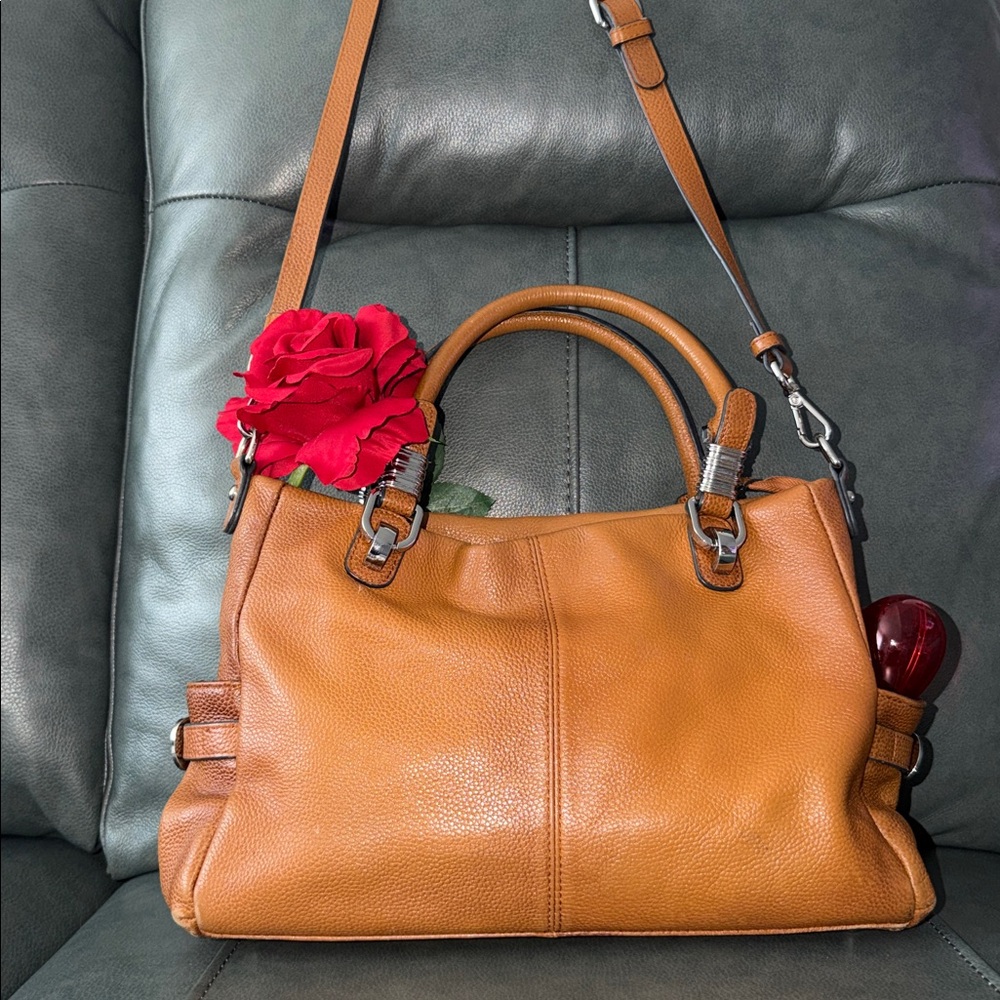 S zone Tan Leather Shoulder Bag